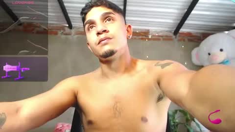 Snapshot of angel_latinboy chatting on 06-24-26, 06:51 Angel online show from 06-24-26, 06:51