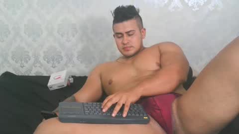 Angel Lein online show from 11-06-25, 07:15