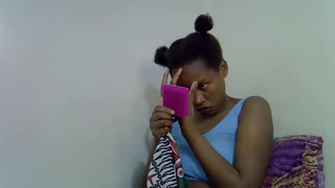 Snapshot of angel_mia5 chatting on 11-11-25, 09:15 angel_mia5 online show from 11-11-25, 09:15