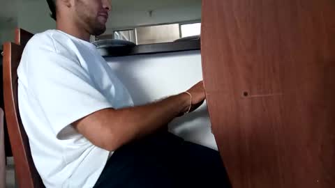 ngel online show from 03-06-25, 09:31