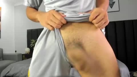 Snapshot of angel_nicolas chatting on 01-07-25, 01:28 ANGEL online show from 01-07-25, 01:28