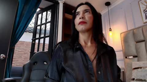 Nicolle  online show from 01-29-25, 11:51