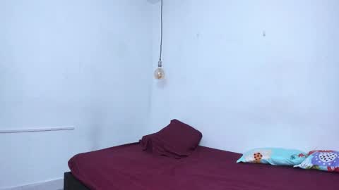 Snapshot of angel_ramiirez chatting on 01-16-25, 12:02 Angel online show from 01-16-25, 12:02