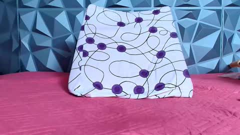 angel red77 online show from 10-10-25, 08:08