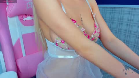 Snapshot of angel_sapphire_ chatting on 02-22-25, 11:02 Angel My schedule GTM2 Mon Tue Wen Thu Fri 0900am-0400pm online show from 02-22-25, 11:02