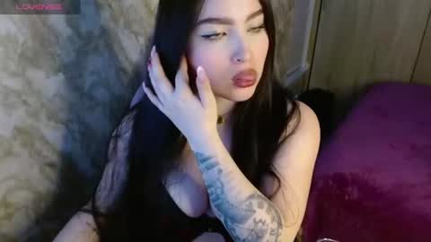 Snapshot of angel_sweet_v chatting on 07-26-26, 01:25 Sweet Angel online show from 07-26-26, 01:25