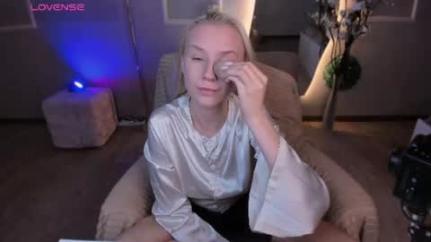 Snapshot of angel_tessa chatting on 07-16-26, 05:57 Angelica online show from 07-16-26, 05:57