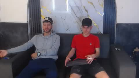 Snapshot of angel_villareal_ chatting on 03-10-26, 05:45 angel_villareal_ online show from 03-10-26, 05:45