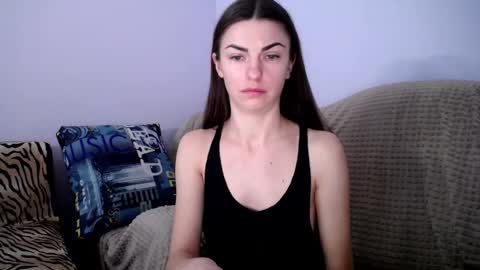 Snapshot of angel_zoe77 chatting on 01-10-25, 08:18 Zoe online show from 01-10-25, 08:18