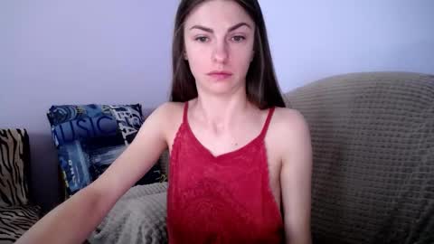 Snapshot of angel_zoe77 chatting on 10-11-25, 12:58 Zoe online show from 10-11-25, 12:58