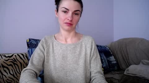 Zoe online show from 04-10-26, 08:52