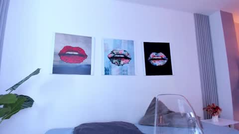 A N G E LA.  online show from 09-13-25, 03:39