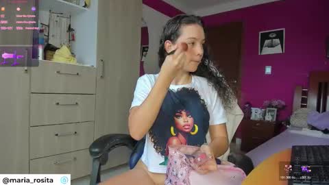 Snapshot of angela_hank2_ chatting on 01-09-26, 07:04 ANGELA online show from 01-09-26, 07:04