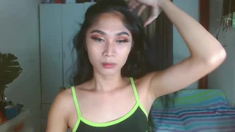 angela online show from 01-05-25, 07:49