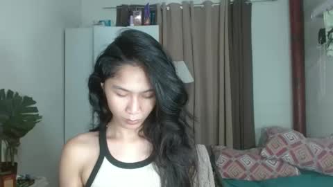 angela online show from 02-06-25, 02:33