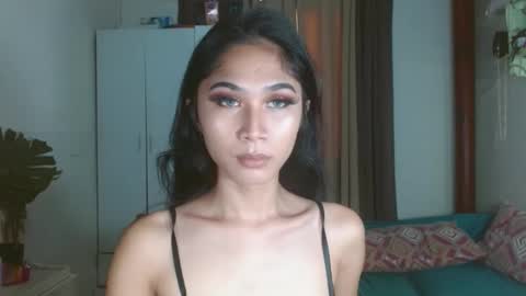 angela online show from 02-13-25, 10:54