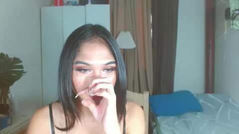 angela online show from 03-09-25, 11:46