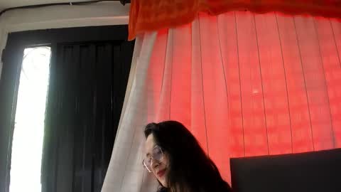 Snapshot of angela_nix chatting on 09-19-25, 03:24 angela_nix online show from 09-19-25, 03:24