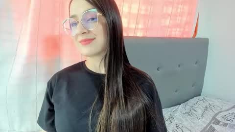 Snapshot of angela_nix chatting on 09-23-25, 04:21 angela_nix online show from 09-23-25, 04:21