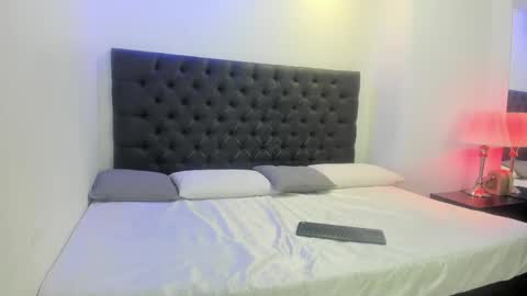 angela_rendon online show from 05-12-26, 11:07