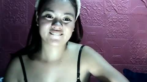 Snapshot of angela_rose12345 chatting on 06-22-26, 10:12 angela_rose12345 online show from 06-22-26, 10:12