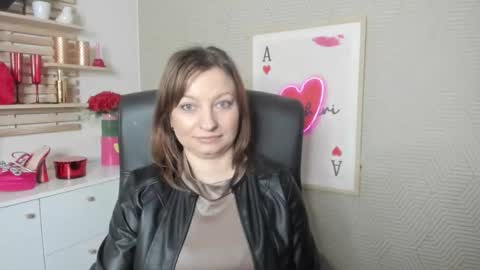 Snapshot of angela_samt chatting on 02-25-26, 06:34 Angela online show from 02-25-26, 06:34