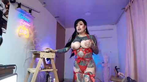 Snapshot of angelacianuro_2 chatting on 03-14-26, 02:17 Angela Cianuro online show from 03-14-26, 02:17