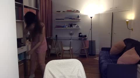 Snapshot of angeladarkk chatting on 01-23-25, 11:15 Angela online show from 01-23-25, 11:15