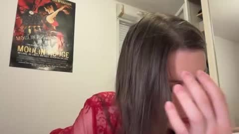 Snapshot of angeladarkk chatting on 07-14-26, 06:35 Angela online show from 07-14-26, 06:35