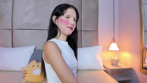 Snapshot of angelag_ chatting on 11-06-25, 08:21 angelag_ online show from 11-06-25, 08:21