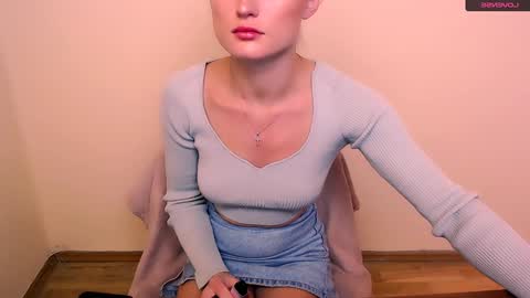 Snapshot of angelalice_ chatting on 12-04-24, 12:58 Alice online show from 12-04-24, 12:58