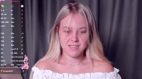 Darsi Anty online show from 09-25-25, 03:16