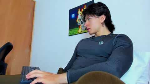 Angel Bennet online show from 06-05-26, 05:07