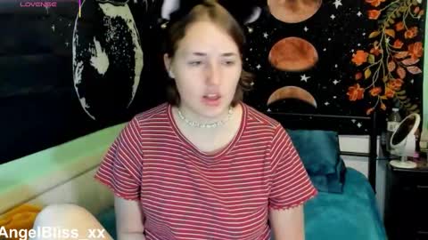 Angel online show from 11-20-25, 11:04