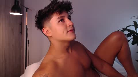 Angel online show from 12-19-24, 08:02