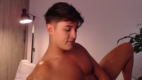 Angel online show from 12-25-24, 06:52