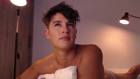 Angel online show from 02-11-25, 10:28