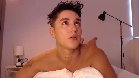 Angel online show from 10-16-25, 08:43