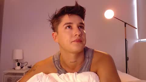 Angel online show from 10-17-25, 09:39