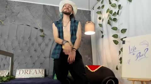 Snapshot of angeldamianart chatting on 11-13-25, 08:30 angeldamianart online show from 11-13-25, 08:30