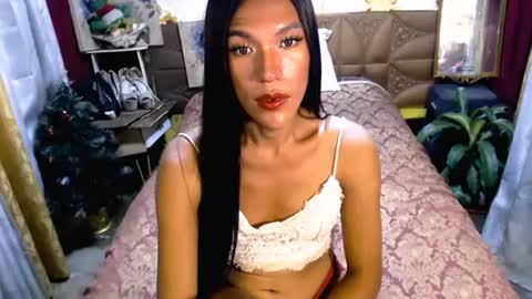 Snapshot of angeldark_satisfactionxxx chatting on 02-26-25, 09:32 ANGELDARK online show from 02-26-25, 09:32