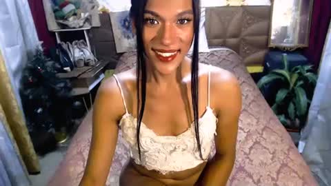 Snapshot of angeldark_satisfactionxxx chatting on 02-28-25, 05:04 ANGELDARK online show from 02-28-25, 05:04