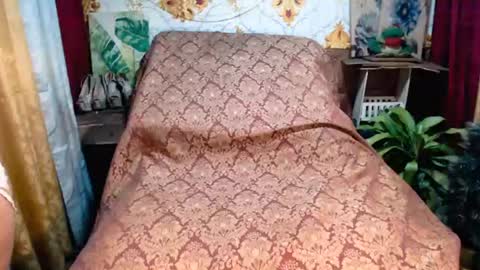 Snapshot of angeldark_satisfactionxxx chatting on 09-29-25, 09:03 ANGELDARK online show from 09-29-25, 09:03