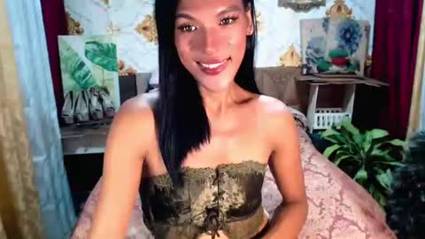 Snapshot of angeldark_satisfactionxxx chatting on 10-08-25, 02:31 ANGELDARK online show from 10-08-25, 02:31