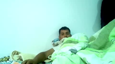 angeldavid90 online show from 12-05-25, 01:20