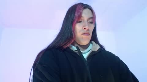 Snapshot of angele_johnson chatting on 09-25-25, 02:37 angele online show from 09-25-25, 02:37