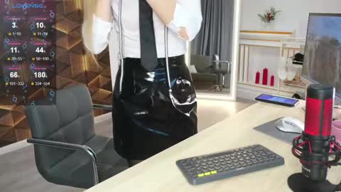      ONLINE   1100-1600 3 GMT Moscow time online show from 03-09-25, 09:13