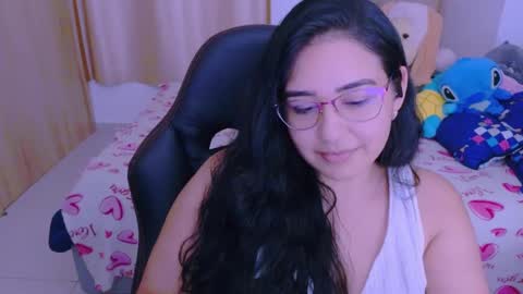 Snapshot of angeleslinda chatting on 01-24-25, 09:37 anastasia online show from 01-24-25, 09:37