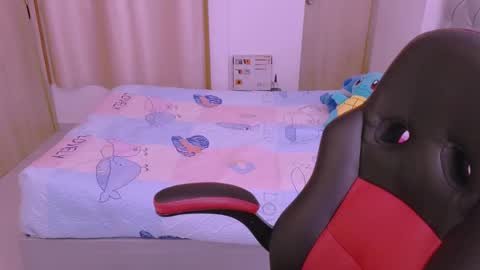 Snapshot of angeleslinda chatting on 01-27-25, 06:41 anastasia online show from 01-27-25, 06:41