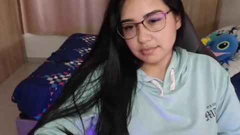 Snapshot of angeleslinda chatting on 03-03-25, 08:11 anastasia online show from 03-03-25, 08:11